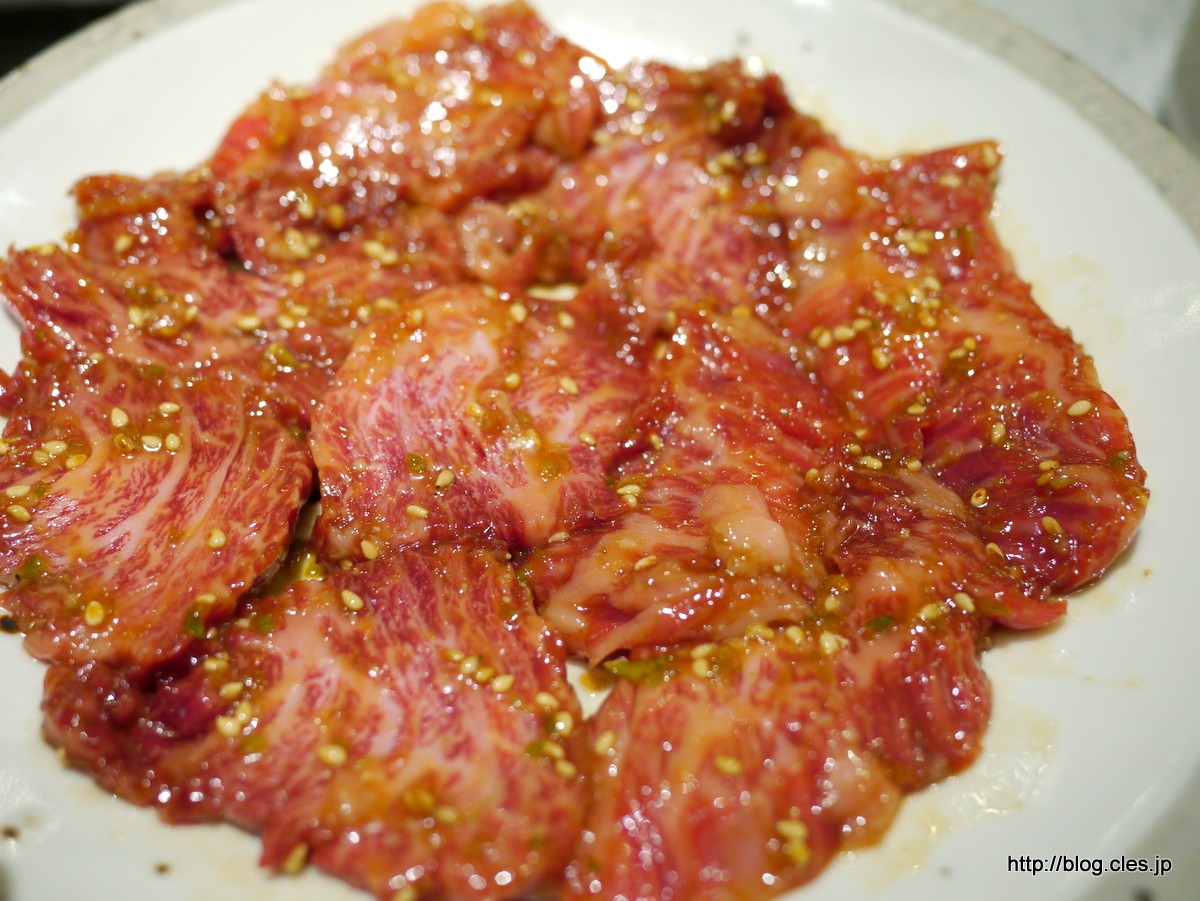 ロース+-+焼肉+幸楽園で焼肉と超激辛カルビクッパを食べる