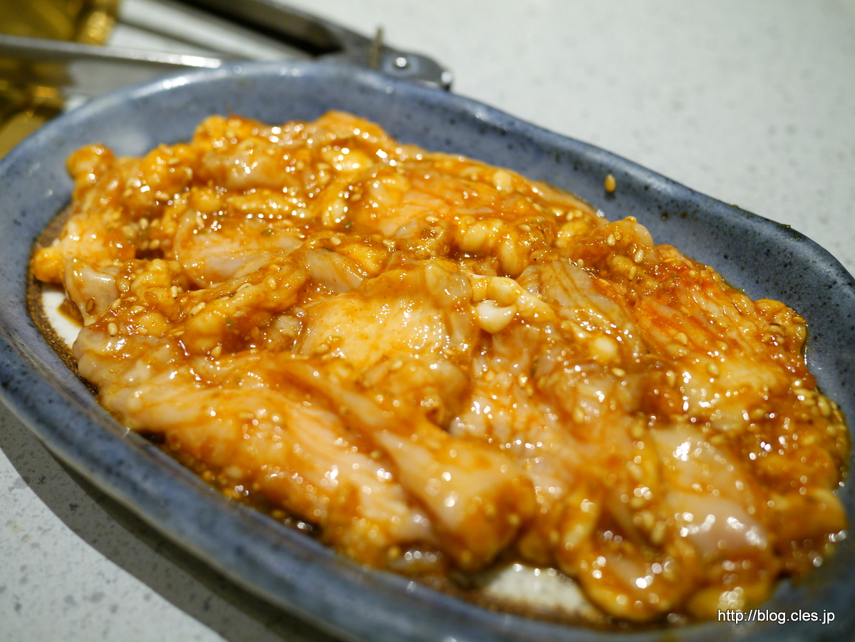 牛上ホルモン+-+焼肉+幸楽園で焼肉と超激辛カルビクッパを食べる