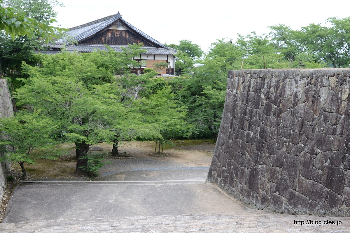 入り口付近+-+津山城跡を散策