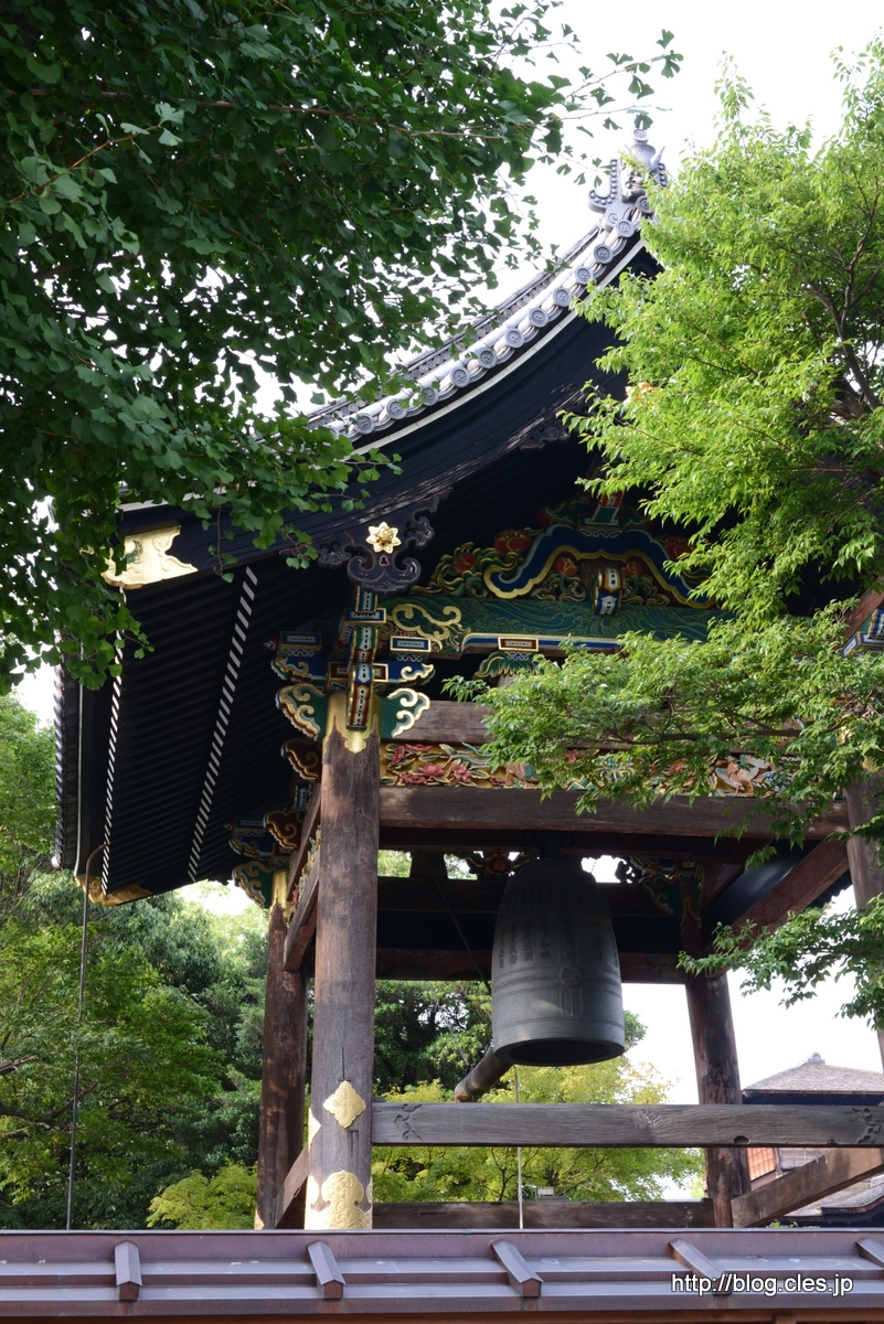 鐘楼+-+西本願寺と日暮らし門