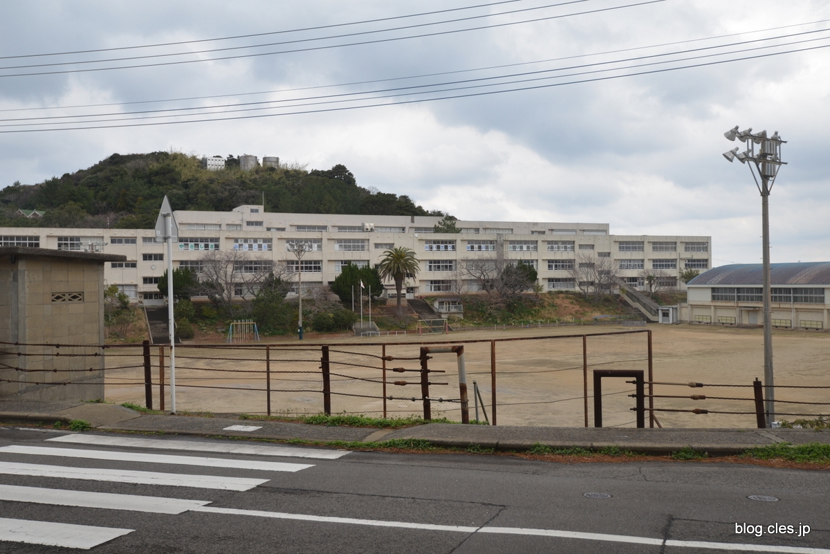 現在は生徒5人だけの小学校+-+九州最後の炭坑+池島めぐり（島内観光編）