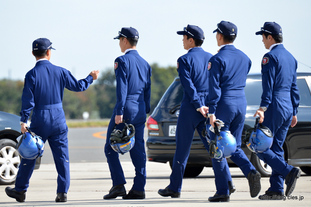 ドルフィンライダー（パイロット）+-+入間航空祭+2014+に出撃（ブルーインパルス編）