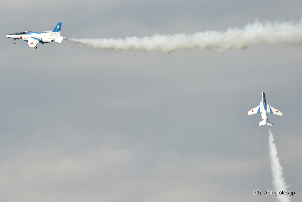 ローアングルキューバン＆ロールオンテイクオフ+-+入間航空祭+2014+に出撃（ブルーインパルス編）