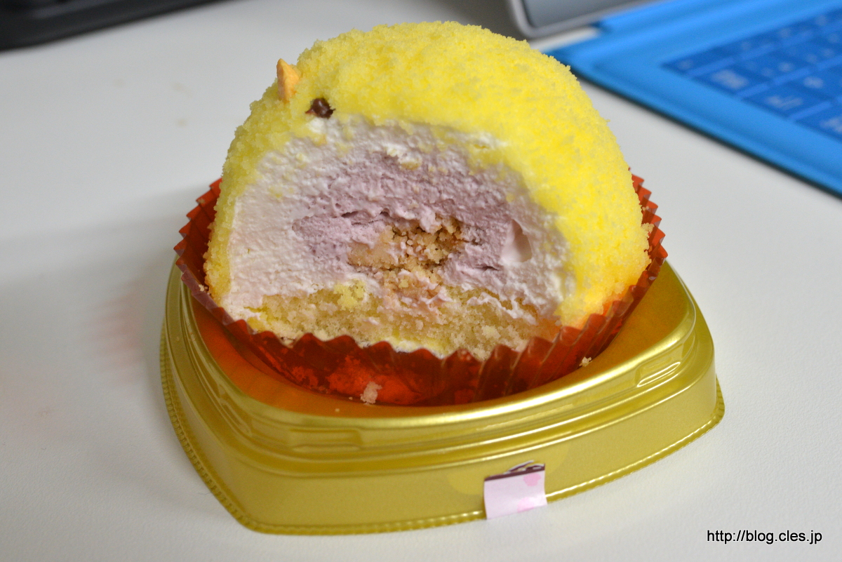 ケーキの断面+-+うわさのひよこむーすけーきを食べてみた