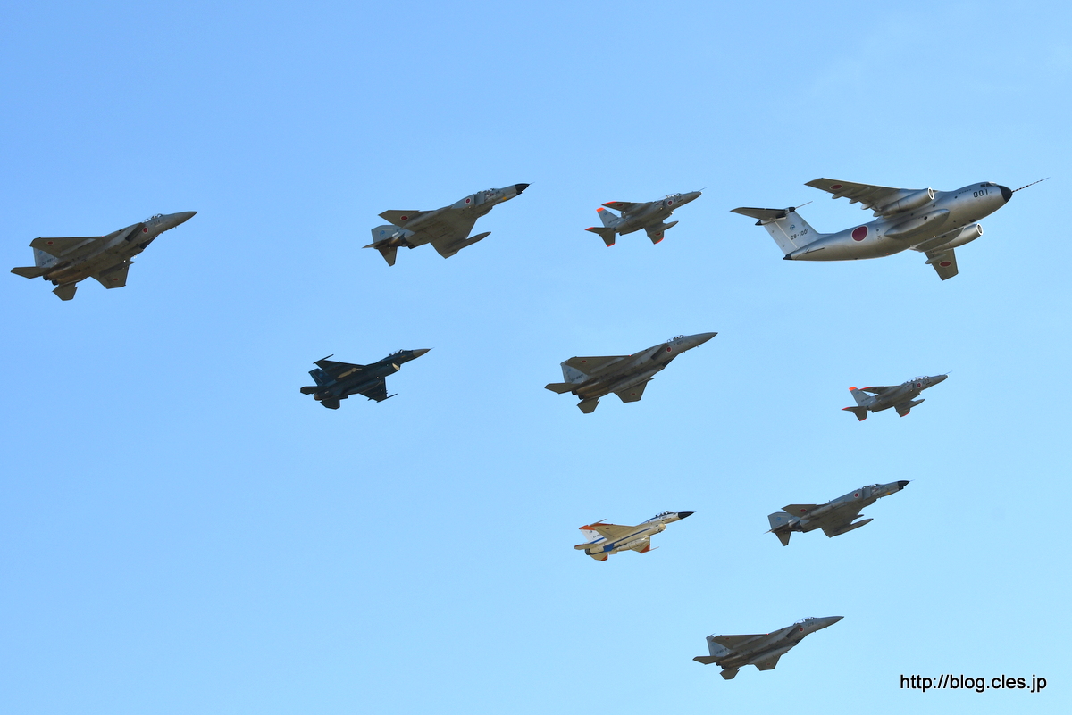 異機種大編隊+その１+-+飛行開発実験団の異機種大編隊（2016+岐阜基地航空祭）