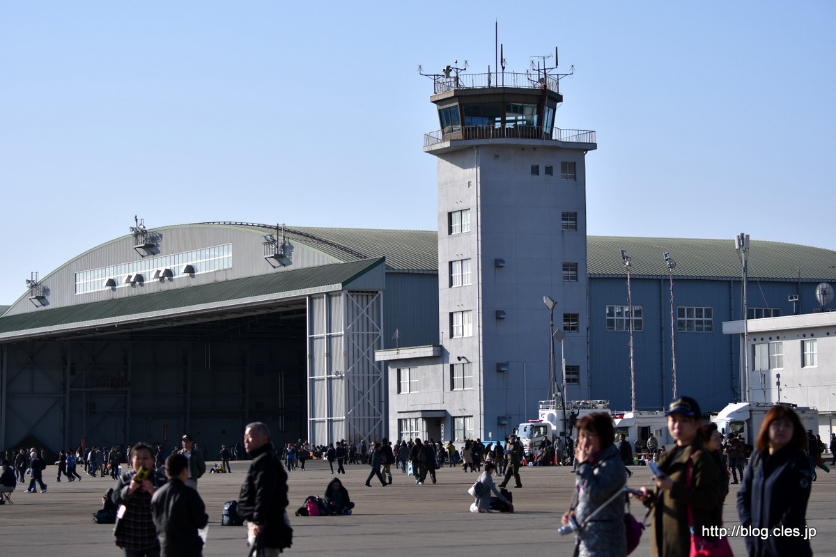 エプロンの様子+-+入間航空祭+2016にいってきた（出発～CH-47J）