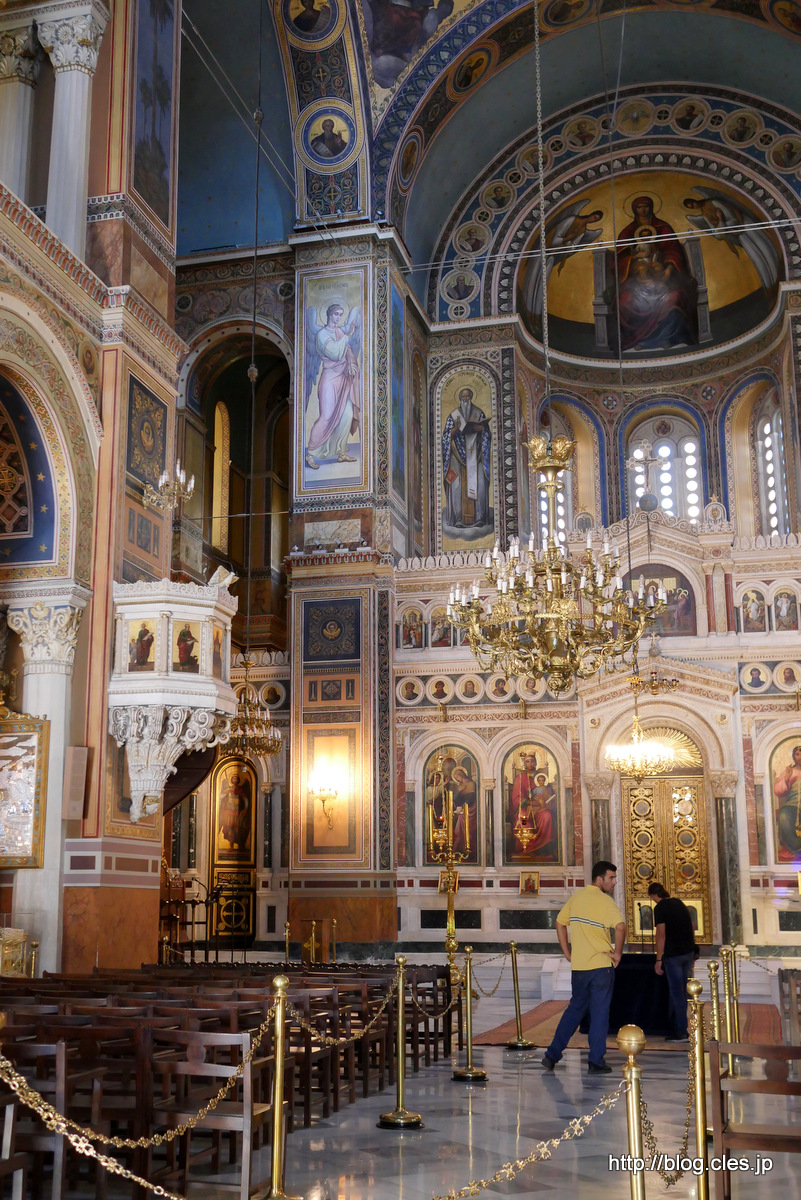 内部+-+アテネの生神女福音大聖堂（Καθεδρικός+Ναος+Ευαγγελισμού+της+Θεοτόκου）