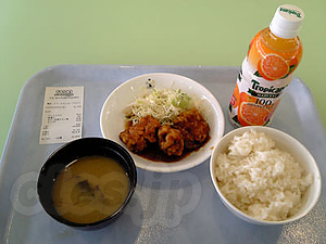 から揚げ？ - 初めての学食