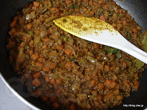 ドライカレー - ドライカレーを作ってみた