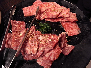 カルビ、ロース - 焼肉茶房 傳々