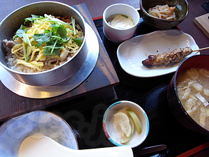 日替わり釜飯 - おごじょ家 赤坂店