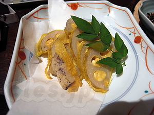 からし蓮根 - もつ義 銀座店