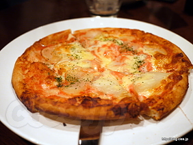 明太ピザ - 日比谷ＢＡＲの食卓