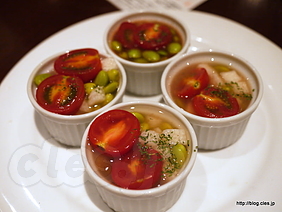 長いもと青豆マリネの小鉢 - 日比谷ＢＡＲの食卓