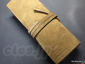 Whitehouse Cox S9637 - Whitehouse Coxのレザーロールペンケース