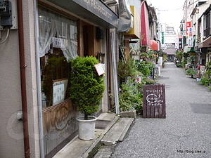 店舗外観 - ヴァルガー
