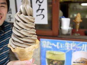 ほうじ茶ソフトクリーム - 森乃園のほうじ茶ソフト