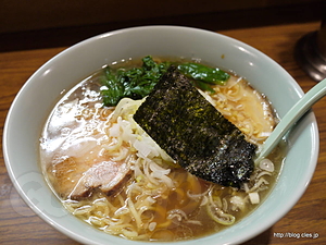 醤油ラーメン - たつや（閉店）