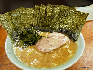 ノリ増しラーメン - ややや