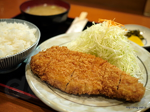 上ロース定食 - とん平（仮店舗）