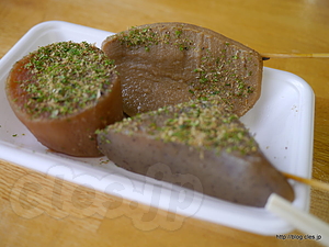 静岡おでん 黒はんぺん - 天神屋（東名日本坂ＰＡ下り）の静岡おでん