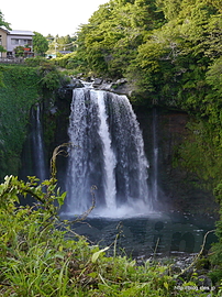 音止めの滝 - 白糸の滝（富士宮）
