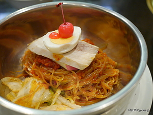 ビビム麺 - 焼肉 三千里 立石店