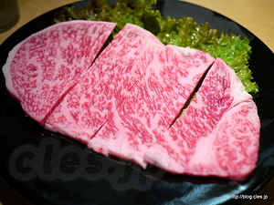 ロース - 一升びんで松阪肉を食べる