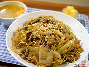 ラム肉のカレー味ビーフン - 中華 深圳 （2012年クリスマス特別メニュー編）