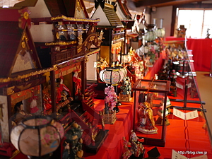  - 近江八幡市立資料館とひな人形