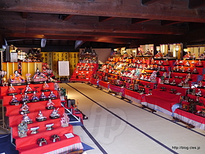  - 近江八幡市立資料館とひな人形