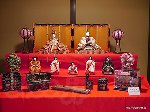  - 近江八幡市立資料館とひな人形