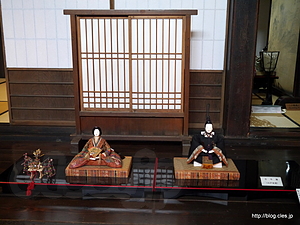  - 近江八幡市立資料館とひな人形