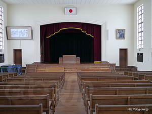  - 「けいおん！」のモデルとなった豊郷小学校旧校舎群！