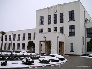  - 「けいおん！」のモデルとなった豊郷小学校旧校舎群！