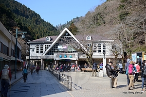 高尾山ケーブルカー乗り場 - 高尾山を散策（エコーリフト～高尾山頂～小仏峠～小仏口）