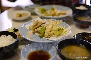 ワカサギ天麩羅定食 - 割烹 清水屋