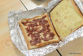 トーストサンド（コンビーフ）の中身 - オートパーラー AGEO でトーストサンドを食べる