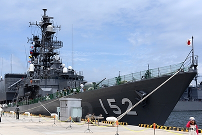護衛艦 やまぎり DD-152 - よこすかYYのりものフェスタ2013（海上自衛隊横須賀地方総監部）