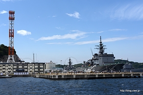 会場の様子 - よこすかYYのりものフェスタ2013（海上自衛隊横須賀地方総監部）