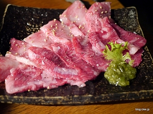 カルビ、ロース盛り合わせ - 花炎 新宿店