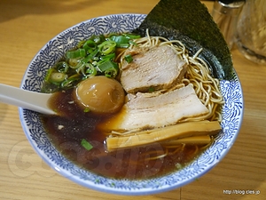 味玉ゆずラーメン - しょうゆらーめん 汐満