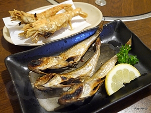 ハタハタ焼き、エビの唐揚げ - あじまん