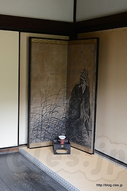 書院の間・白蔵主の屏風 - 龍源院と方丈建築