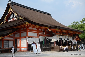 本殿 - 八坂神社に寄り道
