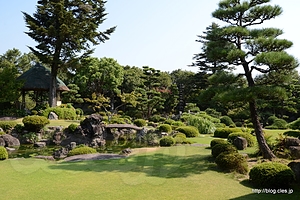 北棟からの庭園 - 旧伊藤伝右衛門邸