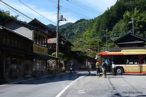 陣馬高原下 バス転回場 - 陣馬山縦走（陣馬高原下バス停～陣馬山）