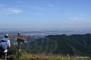 景信山からの眺め - 陣馬山縦走（陣馬山～奈良子峠～明王峠～底沢峠～景信山）