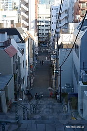 男坂 - 師走の神田明神