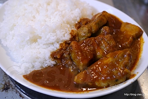 そして食卓へ・・・ - 印度の味でポークビンダルを作ってみた